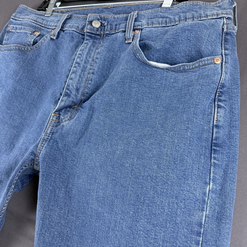 Levi's Blue Denim Straight Jeans, Medium Wash, Regular Fit, 5-Pocket Design